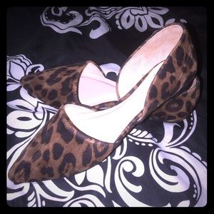 New leopard flats size 8 1/2